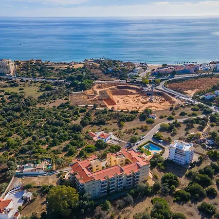 公寓 Sunny 1bdr Flat With Pool In Vau By Lovelystay