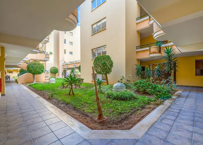 Sunny 1bdr Flat With Pool In Vau By Lovelystay 아파트 *