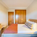 公寓 Sunny 1bdr Flat With Pool In Vau By Lovelystay 波尔蒂芒