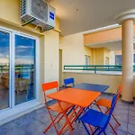公寓 Sunny 1bdr Flat With Pool In Vau By Lovelystay *